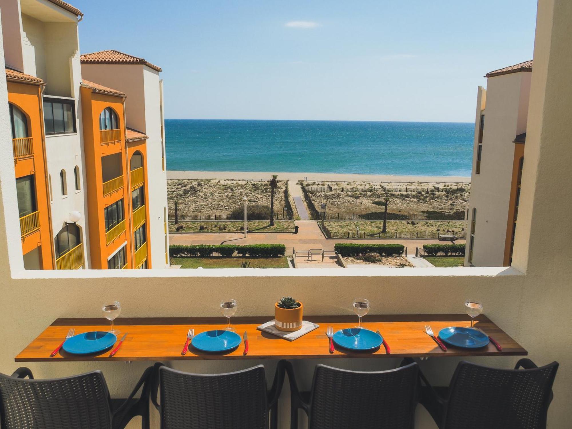 Appart Mezzanine Vue Mer Et Plage, Parking Wifi Tv Ле Баркарес Экстерьер фото