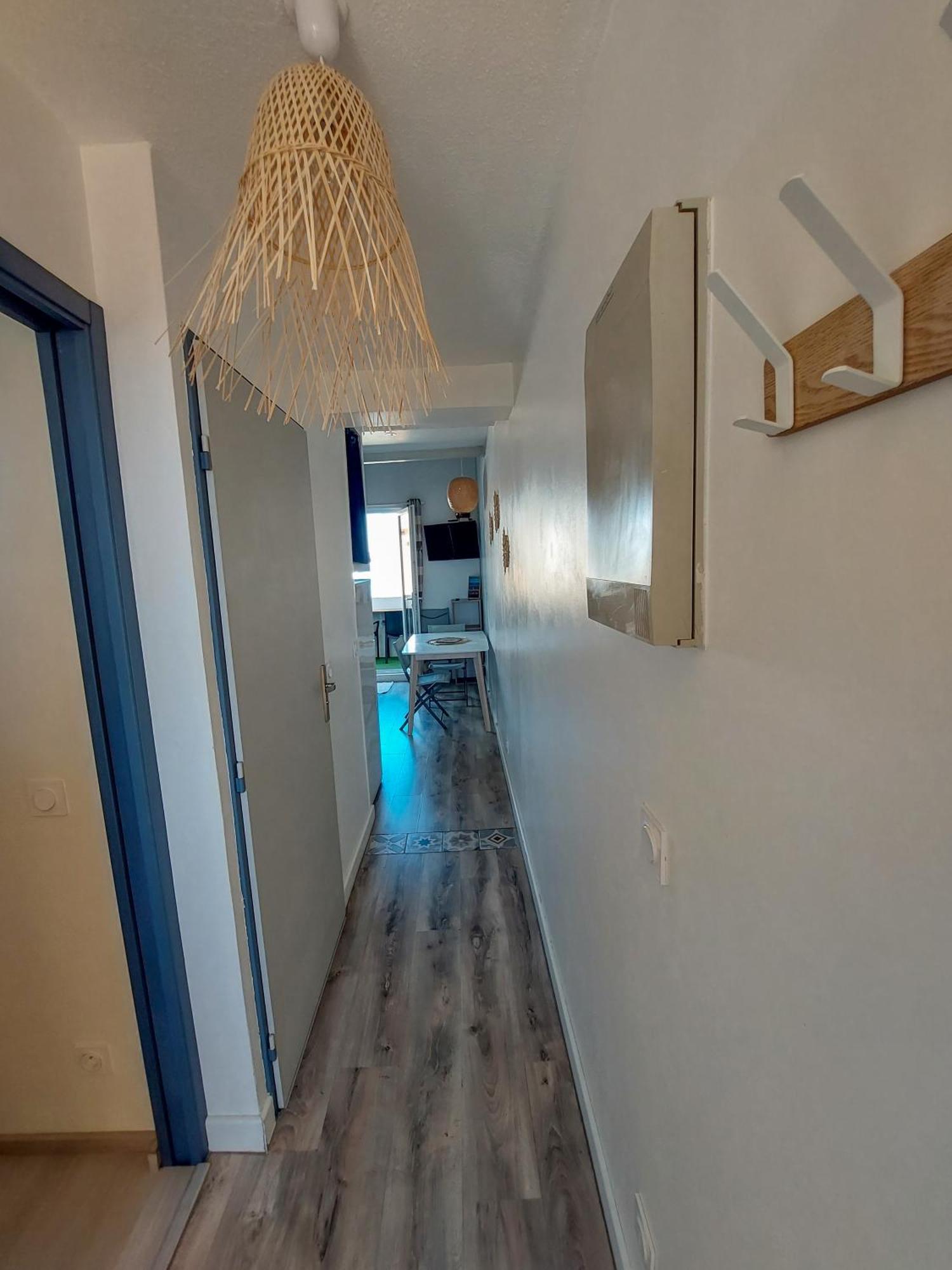 Appart Mezzanine Vue Mer Et Plage, Parking Wifi Tv Ле Баркарес Экстерьер фото