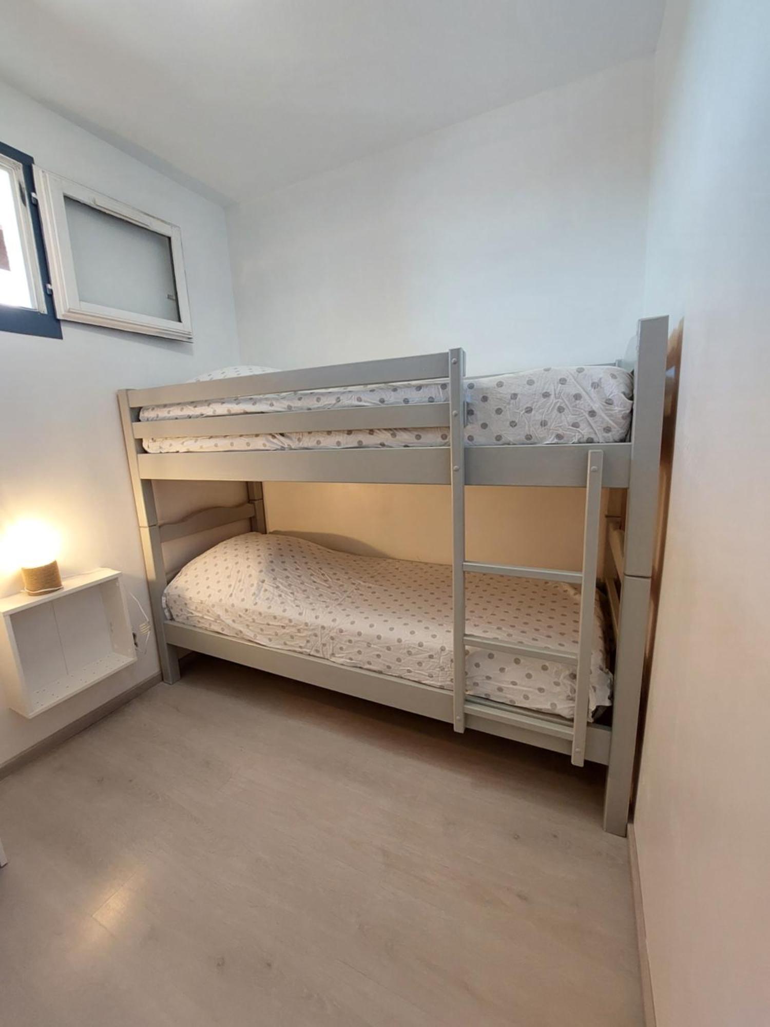 Appart Mezzanine Vue Mer Et Plage, Parking Wifi Tv Ле Баркарес Экстерьер фото